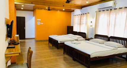 ILLAM HERITAGE HOME Room Type - Family AC Room
