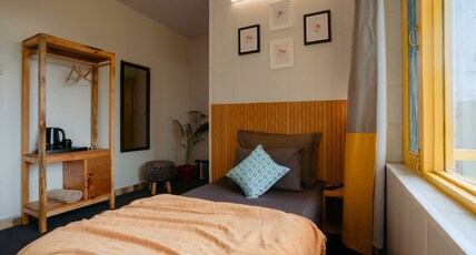 The Hosteller Bir | Rooms & Dorms Room Type - Deluxe Single Room