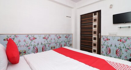 Hotel Four Season Inn Room Type - Classic