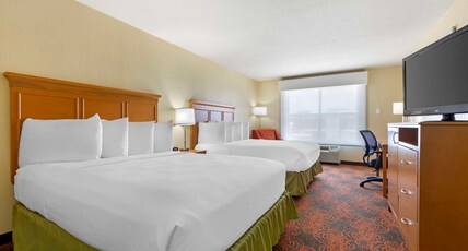 Best Western Plus Waco North Room Type - ACCESSIBLE - 2 QUEEN,MOBILITY ACCESSIBLE,BATHTUB,NSMK,FULL BREAKFAST