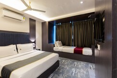 O Rooms (Closed to Mumbai International Airport)