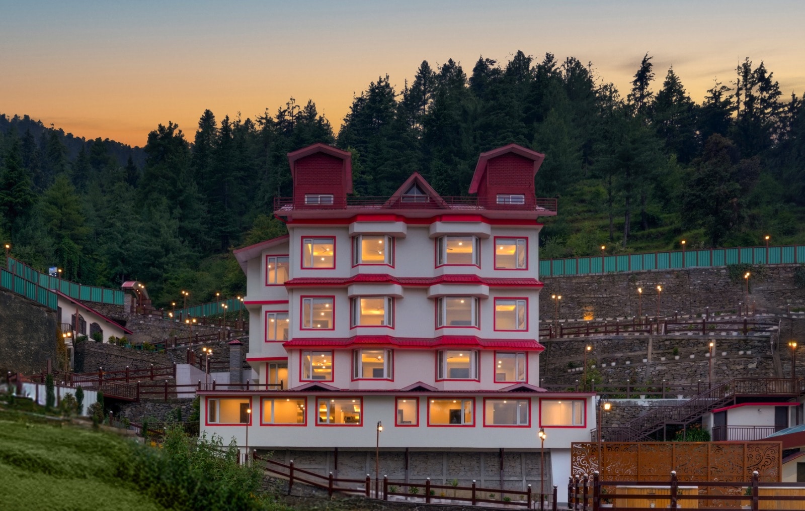 Keys Select by Lemon Tree Hotels, Kufri, Shimla - Tap to explore photos