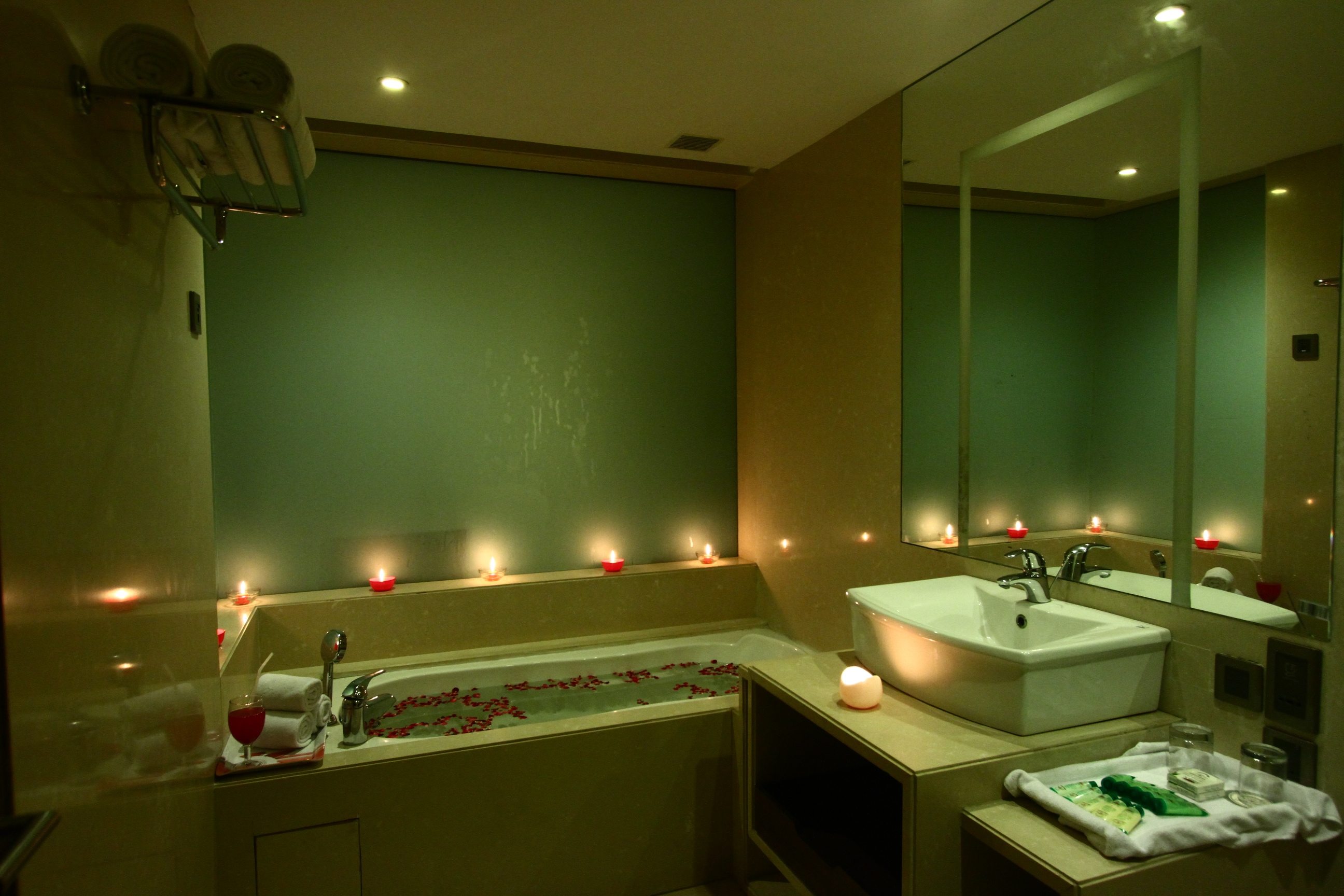 Opal Club - Ahmedabad - Tap to explore photos
