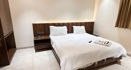 Hotel 3T World Room Type - Superior AC Room