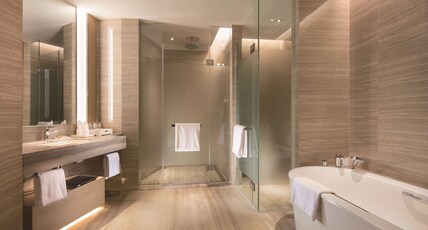 Hilton Shenyang Room Type - KING EXECUTIVE
