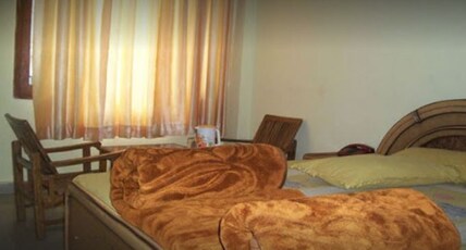 Hotel Kapil Room Type - Deluxe Room 