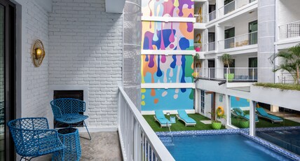 Viva Dash Hotel Seminyak Room Type - Dash Deluxe Pool View