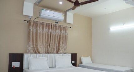 IDEAL RESIDENCY Room Type - Family Ac Room