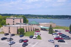 Best Western Inn On The Bay