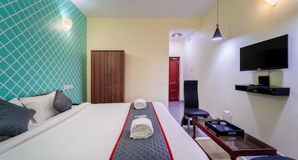 Sornalaxmi Residency Room Type - Deluxe Room AC Sornalaxmi Residency Room Type - Deluxe Room AC