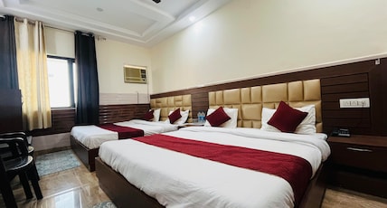 Hotel Abrol Residency Room Type - Family 4 Bed AC Room Hotel Abrol Residency Room Type - Family 4 Bed AC Room