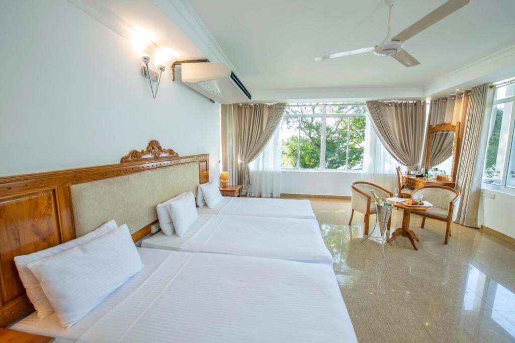 Hotel Sudu Araliya Polonnaruwa - Tap to explore photos