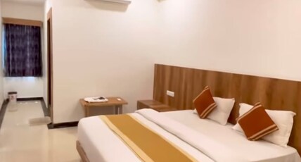 HOTEL SWEET DREAM Room Type - DELUXE ROOM