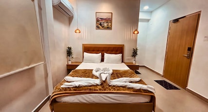 SAPTHAGIRI GRAND Room Type - Standard Room SAPTHAGIRI GRAND Room Type - Standard Room
