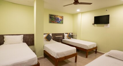 Icon vista hotel Room Type - 4 bed family room