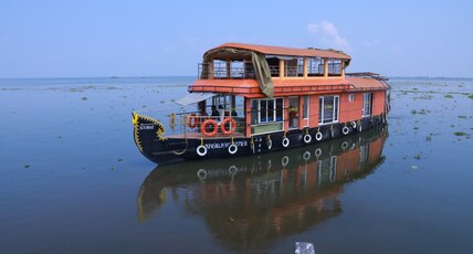 Alleppey boat trips Room Type - Alleppey boat trips