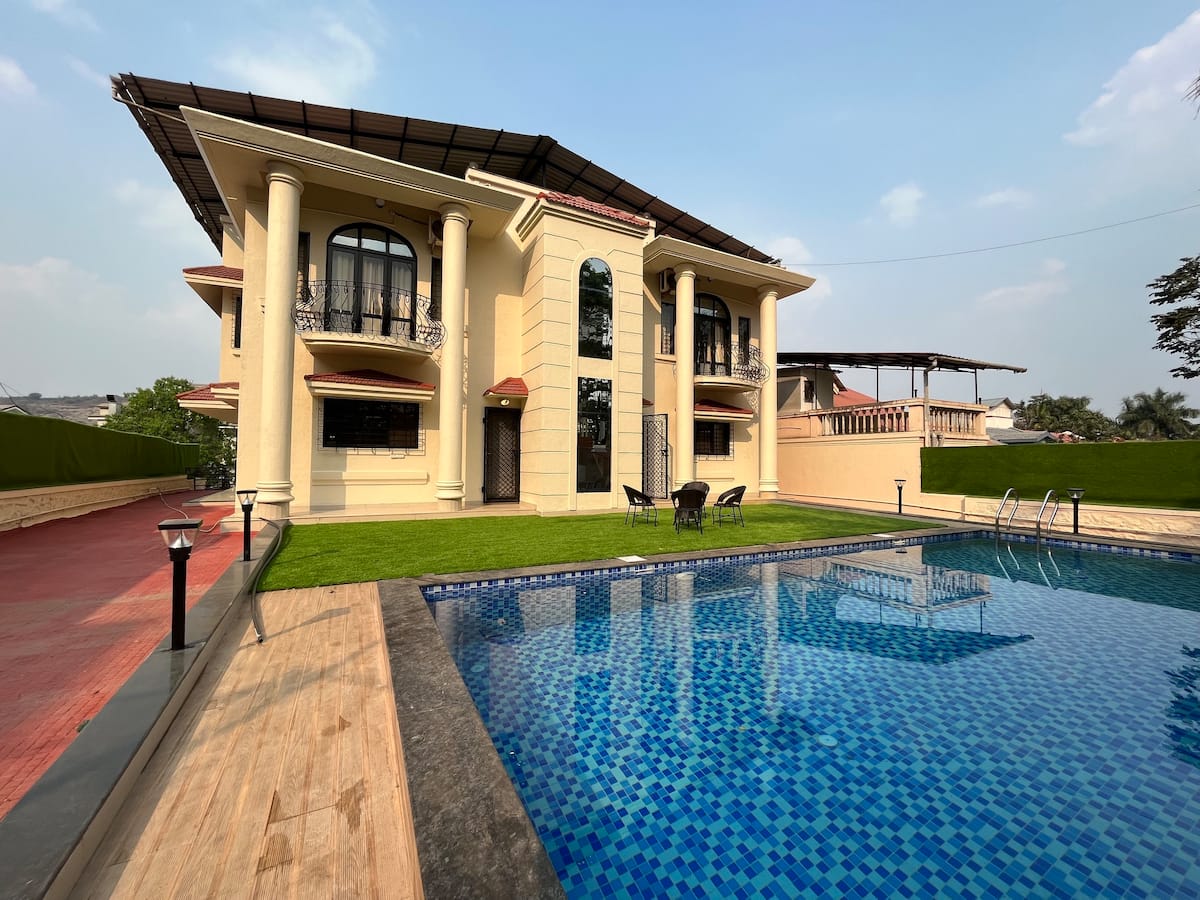 Stay Leisurely Labdhi Bungalow 8 BHK Veg Lonavala - Tap to explore photos