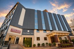 Chandra Inn