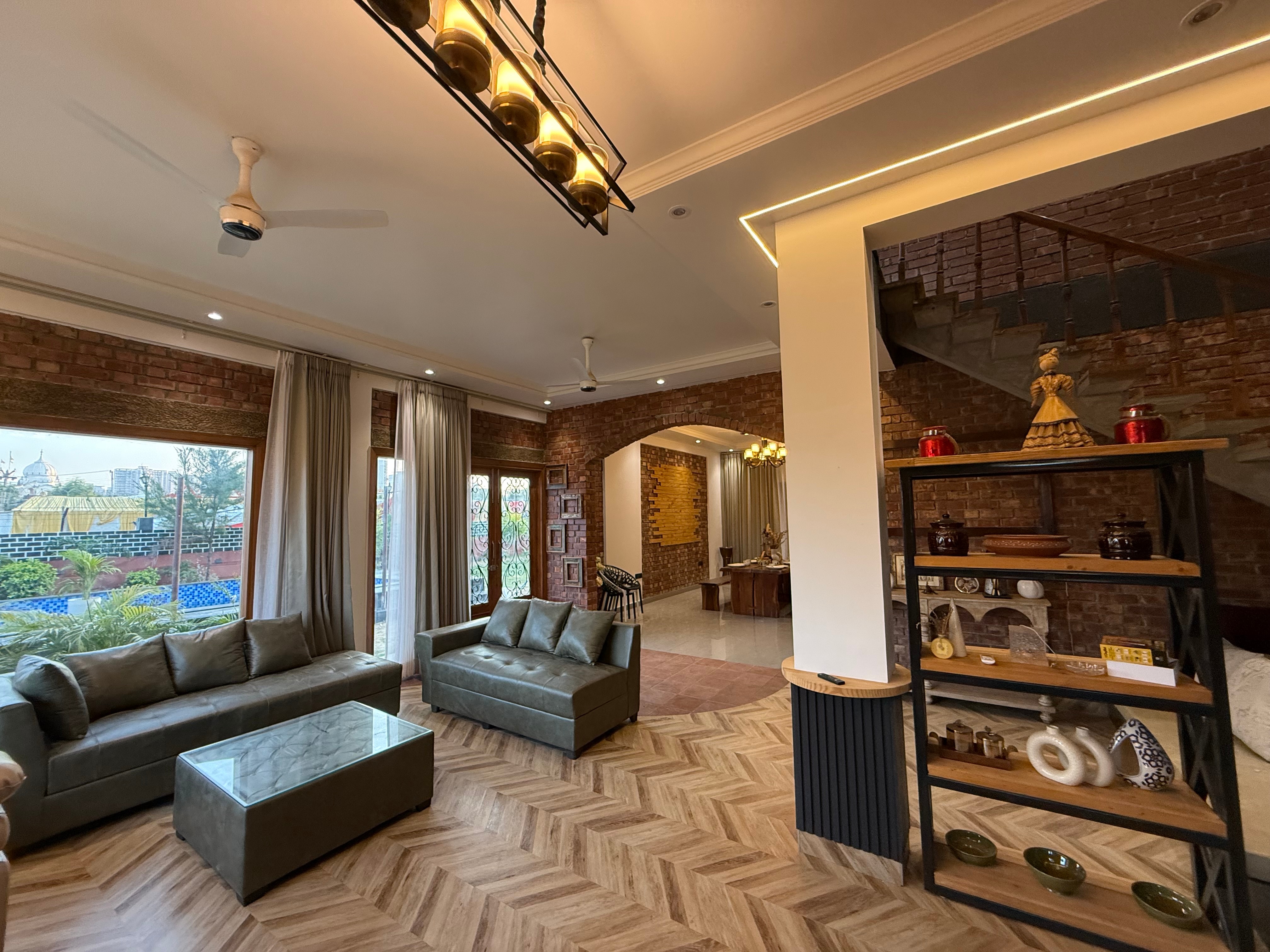 3bhk villa with pool near Dwarka Expressway - Tap to explore photos