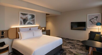 Pullman Sydney Penrith Room Type - Deluxe Room with 1 king size bed