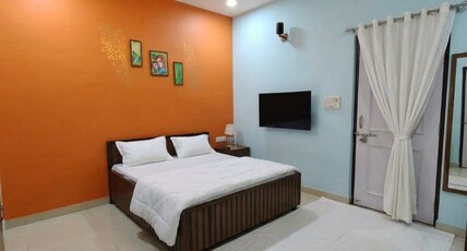 NEW B.K. PALACE Room Type - Bedroom 8