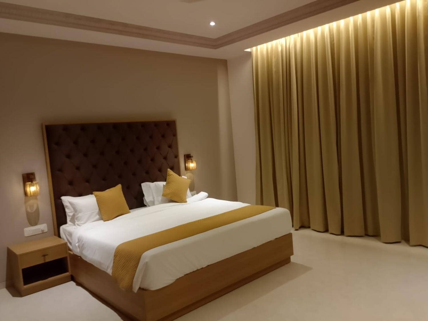 Bijaspur Royale Tree Resort - Tap to explore photos