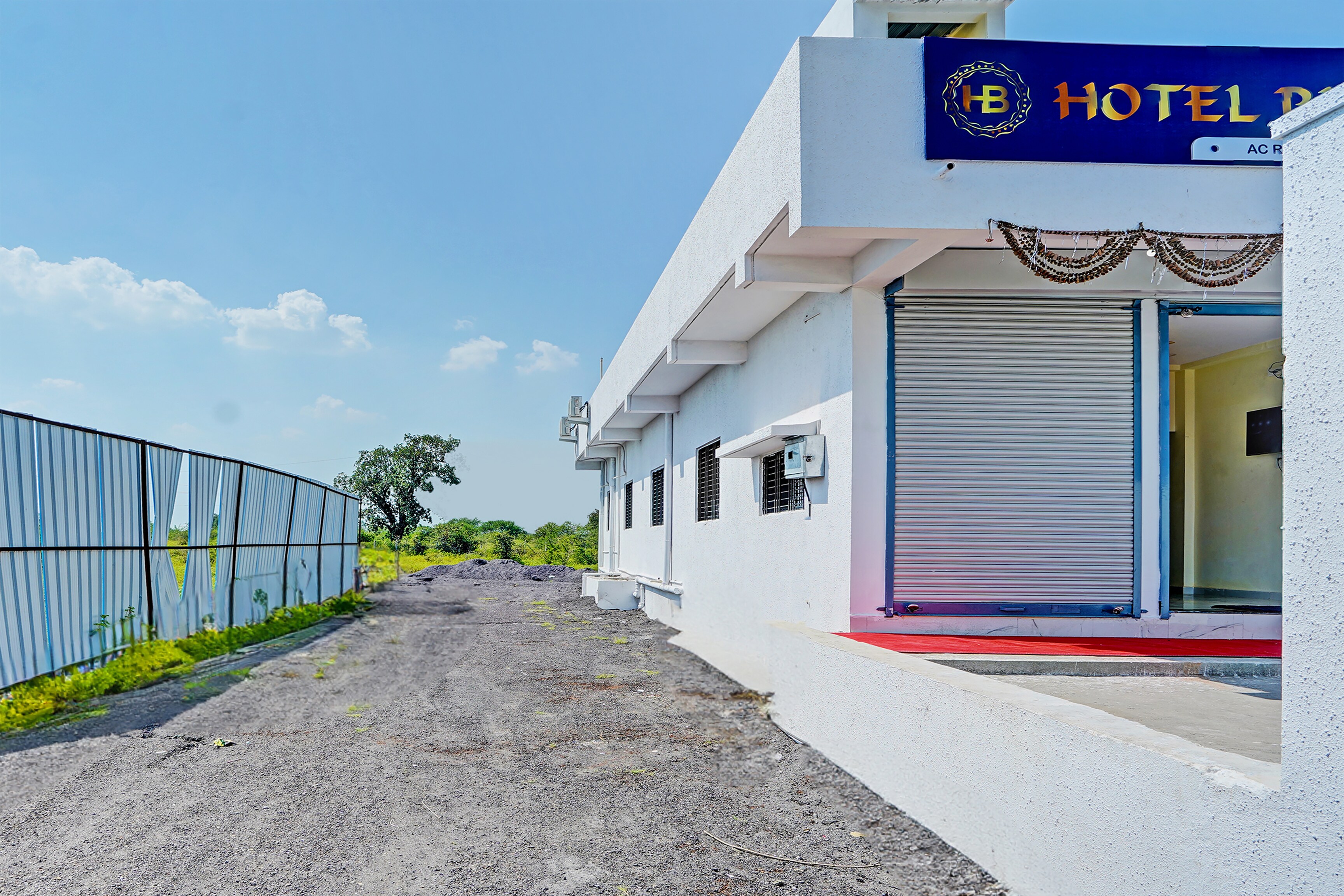 Hotel O Bliss Inn - Tap to explore photos