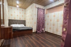 Royal Shahjee Stay