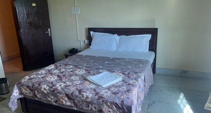 Rabde Guest House Room Type - 202