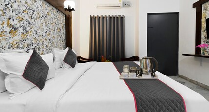 Hotel O Classic Holidays Room Type - Classic Hotel O Classic Holidays Room Type - Classic