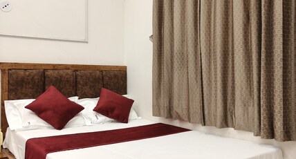 Hotel Pride Room Type - Deluxe Double Bed Room