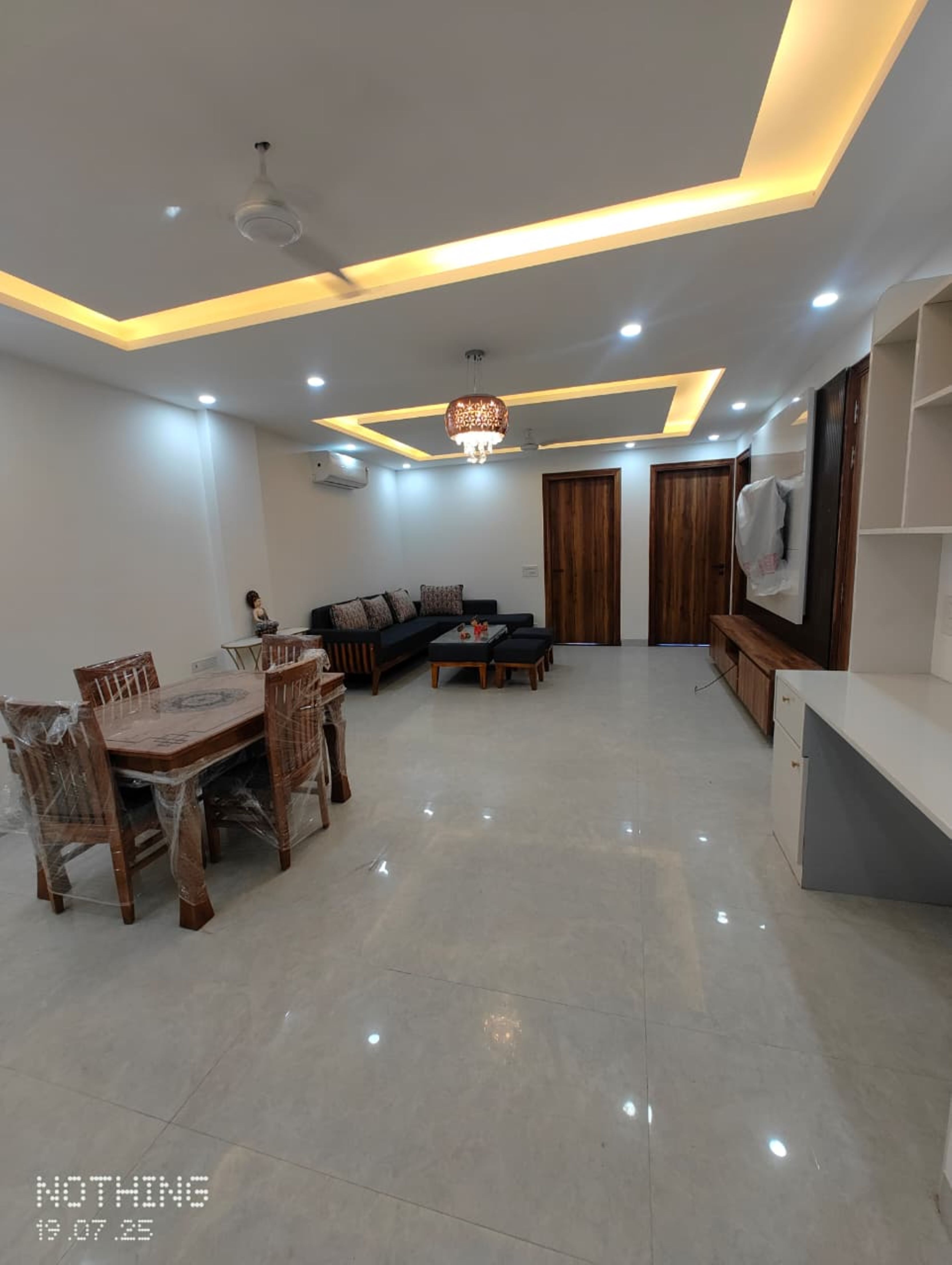 Skyway 3bhk Delhi - Tap to explore photos
