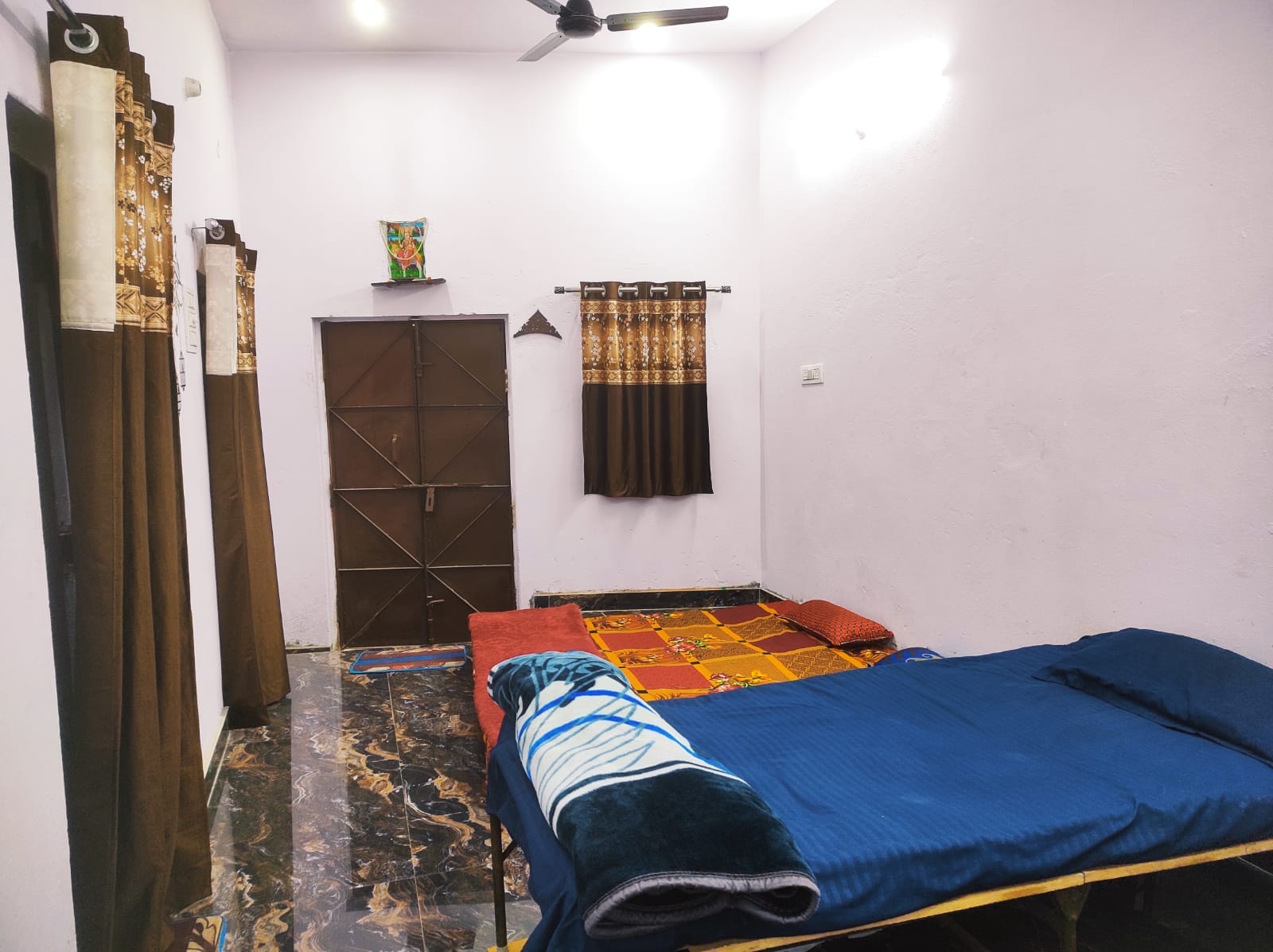 Maa sheetla homestay - Tap to explore photos