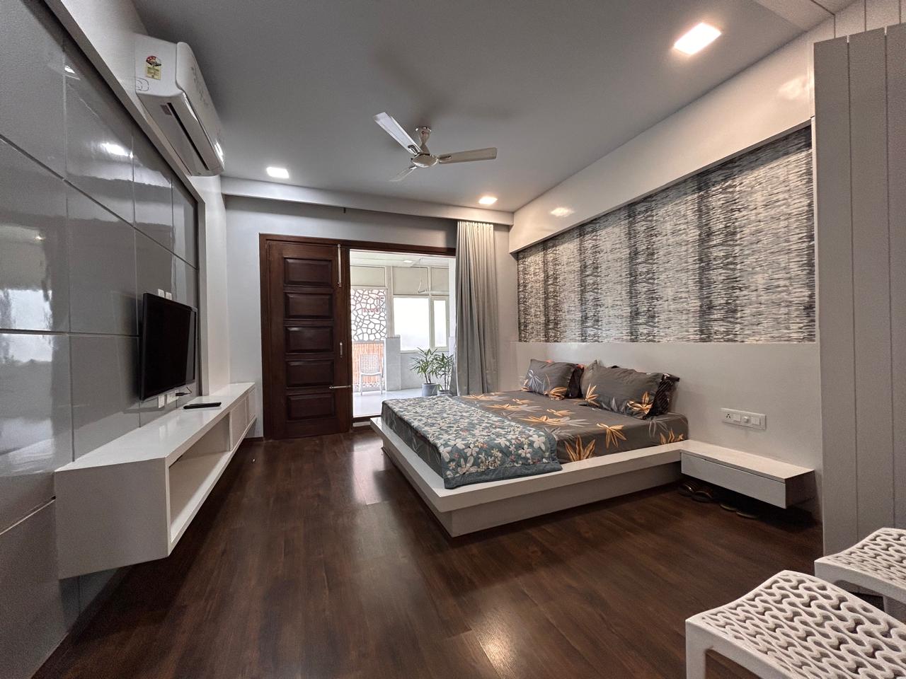 HomiStay-2BHK - Tap to explore photos
