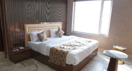 SKY Hotel And Resort Room Type - EXECUTIVE