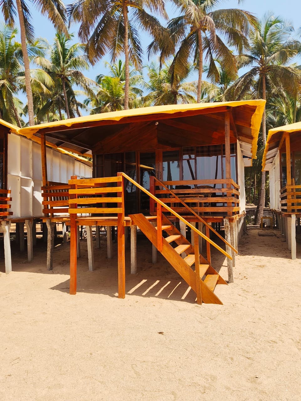 Kamaxi Beach Resort, Pollem - Tap to explore photos