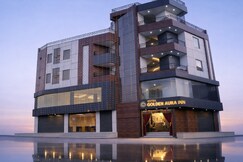 Hotel Golden Aura Inn