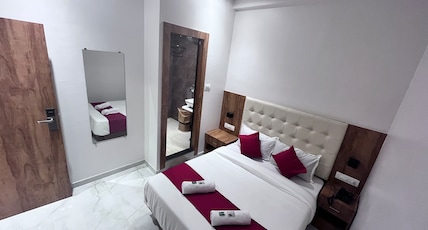 Hotel Heraa International Grant Road, Mumbai Room Type - Standard AC Room Hotel Heraa International Grant Road, Mumbai Room Type - Standard AC Room