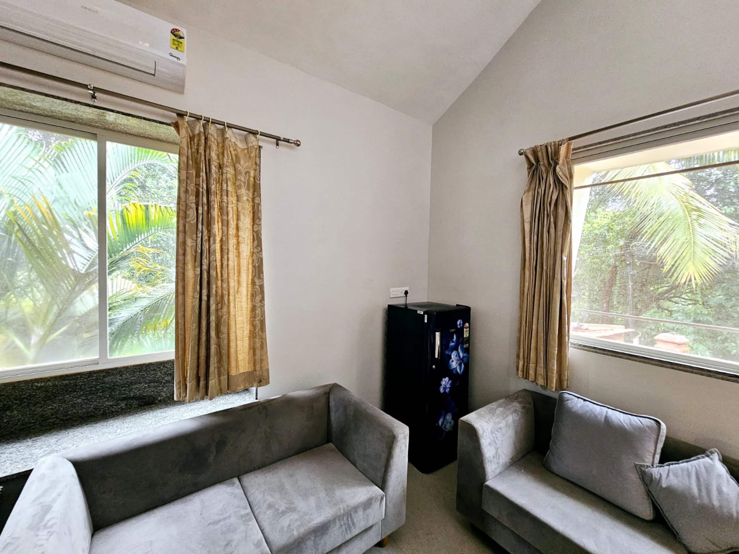 Stunning 2BHK 100m from the pristine Talpona beach - Tap to explore photos