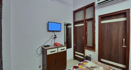 Neelkanth Hotel Room Type - A/c Room