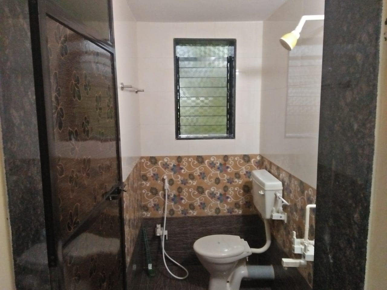 Vasundhara Niwas - Homestay - Tap to explore photos