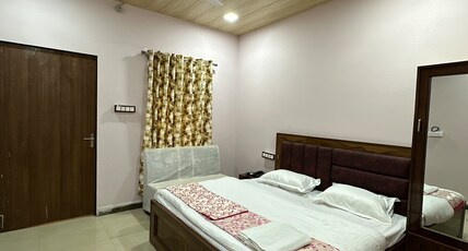 Hotel GMP Room Type - Deluxe Room