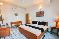 Super Hotel O Sansarchandra Road Formerly Luna Rosa