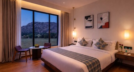 Avisa Hotel & Resort Abu Road - Luxury Pool & Mountain View Room Type - Deluxe Mountain View Room