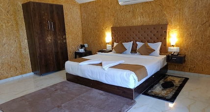 Bandipur Khans resort & Gufa restaurant Room Type - Villa With Garden View and Balcony Bandipur Khans resort & Gufa restaurant Room Type - Villa With Garden View and Balcony