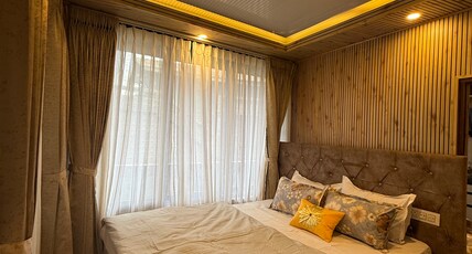 Red robe retreat Room Type - 1 Bedroom Apartment with Balcony