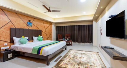 Hotel D Grand Room Type - Deluxe AC