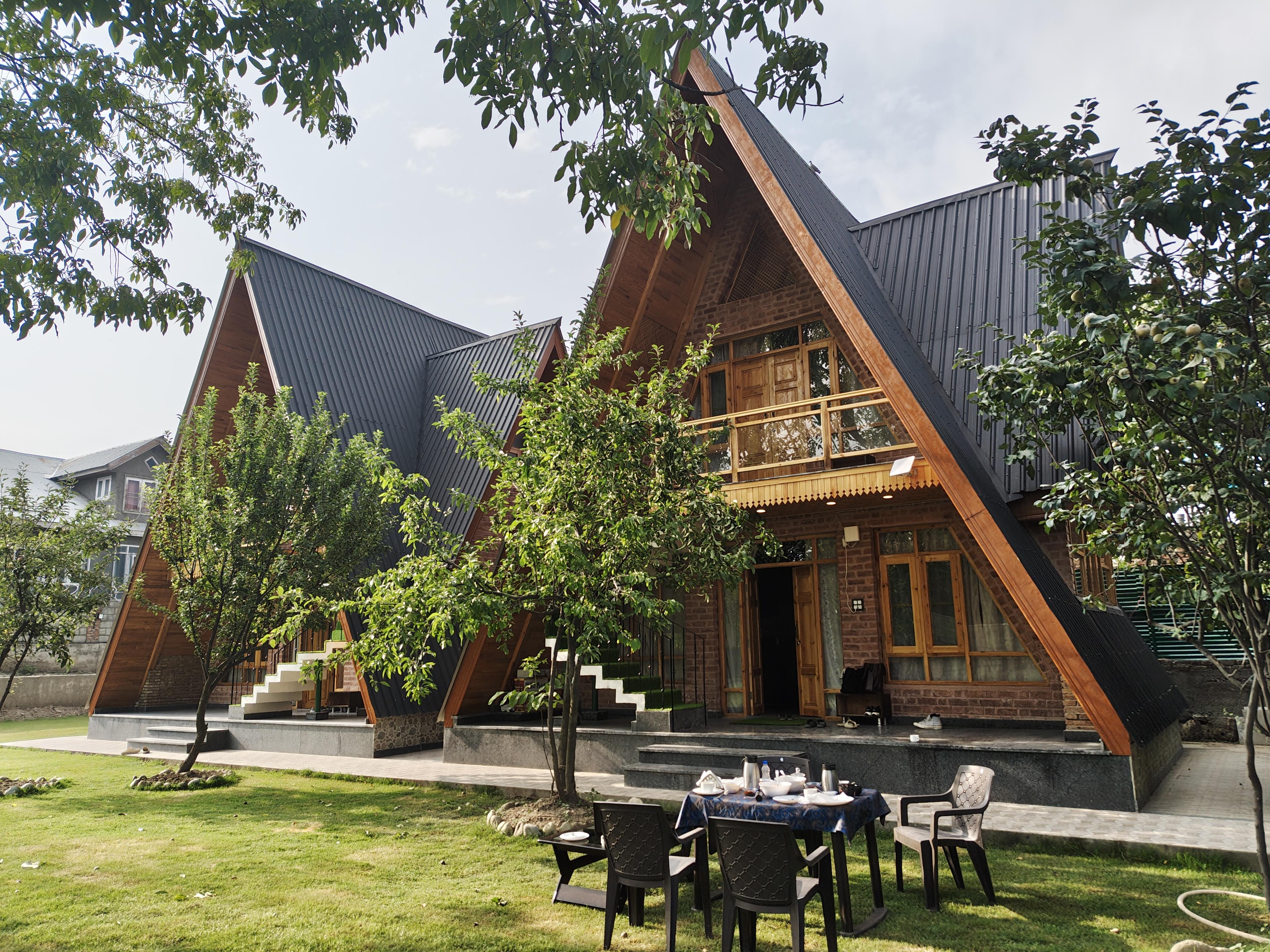 French Woods Resorts - The Premium Stay - Tap to explore photos