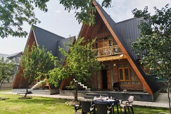 French Woods Resorts - The Premium Stay