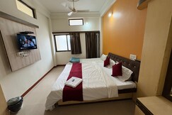 Hotel Chaitanya